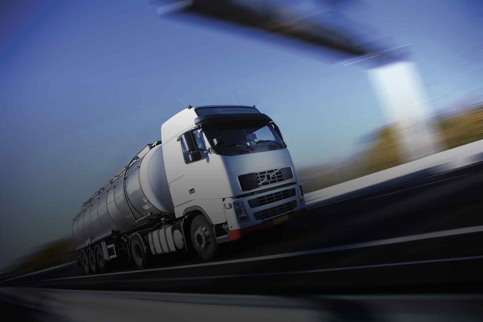 https://geoseikang.org/wp-content/uploads/2015/09/White-Truck-single.jpg